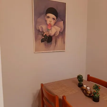 Vasilis House Apartamento *